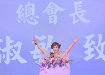 華冠25年榮耀傳承 十大傑出華商婦女獲頒第11屆華冠獎