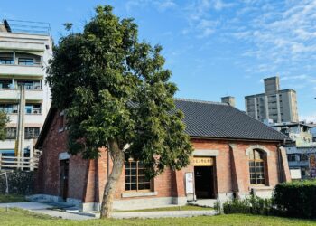 百年古蹟滬尾小學校禮堂歡慶三週年 新增親子設施與童玩區