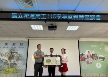 花工人飲水思源 知名營造商許至勝接任家長會長