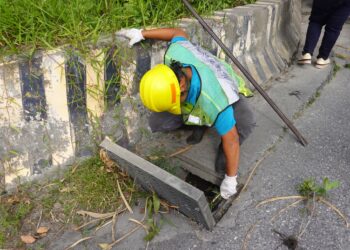 花蓮市美崙溪低窪防汛道路 魏嘉彥要求清溝慎防積淹水